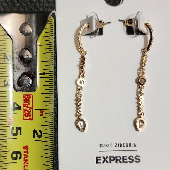 Express Gold Rhinestone dangle earrings NWT - Picture 2 of 14